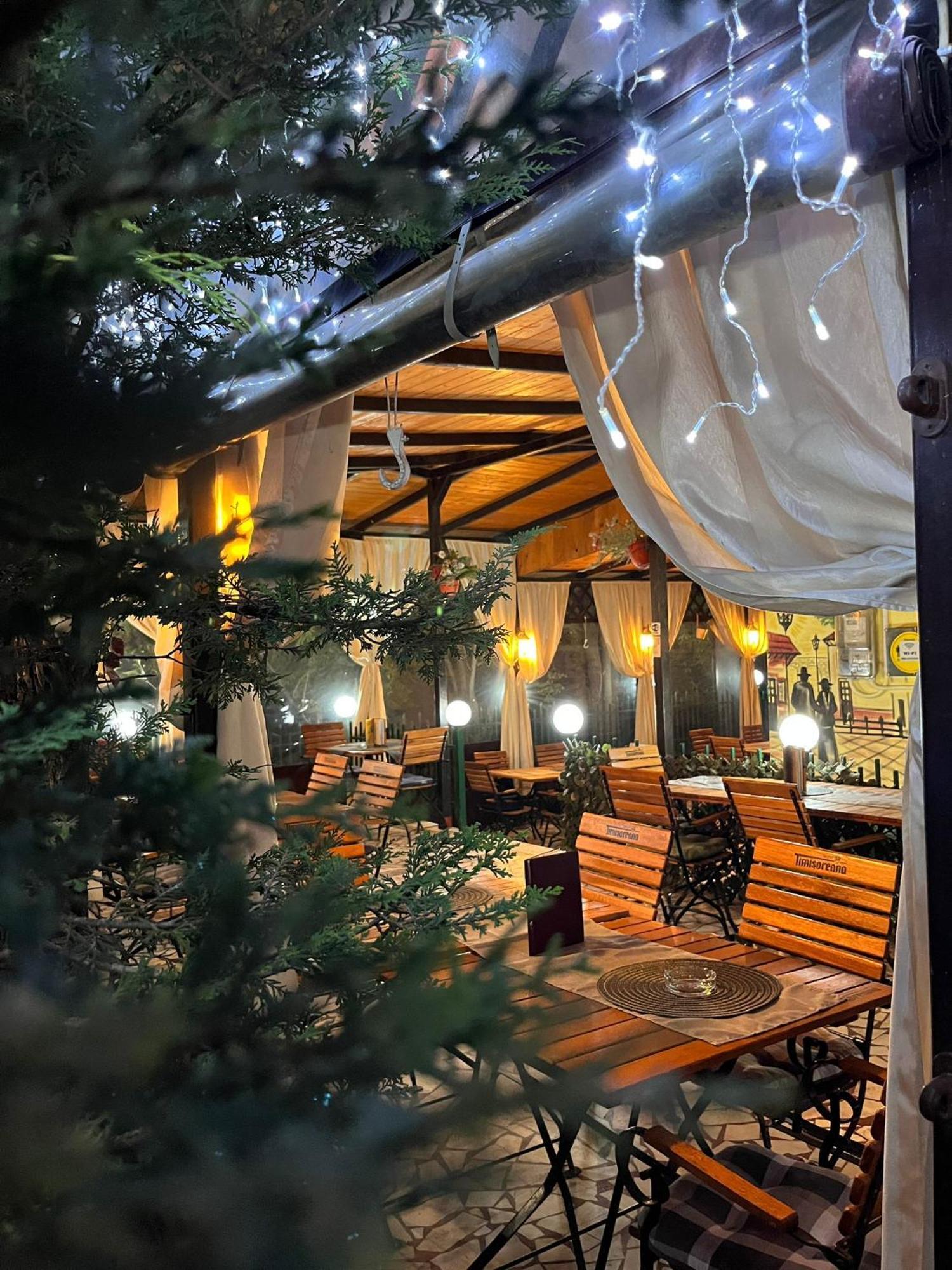 Pensiune Restaurant Arconi Năvodari Eksteriør billede