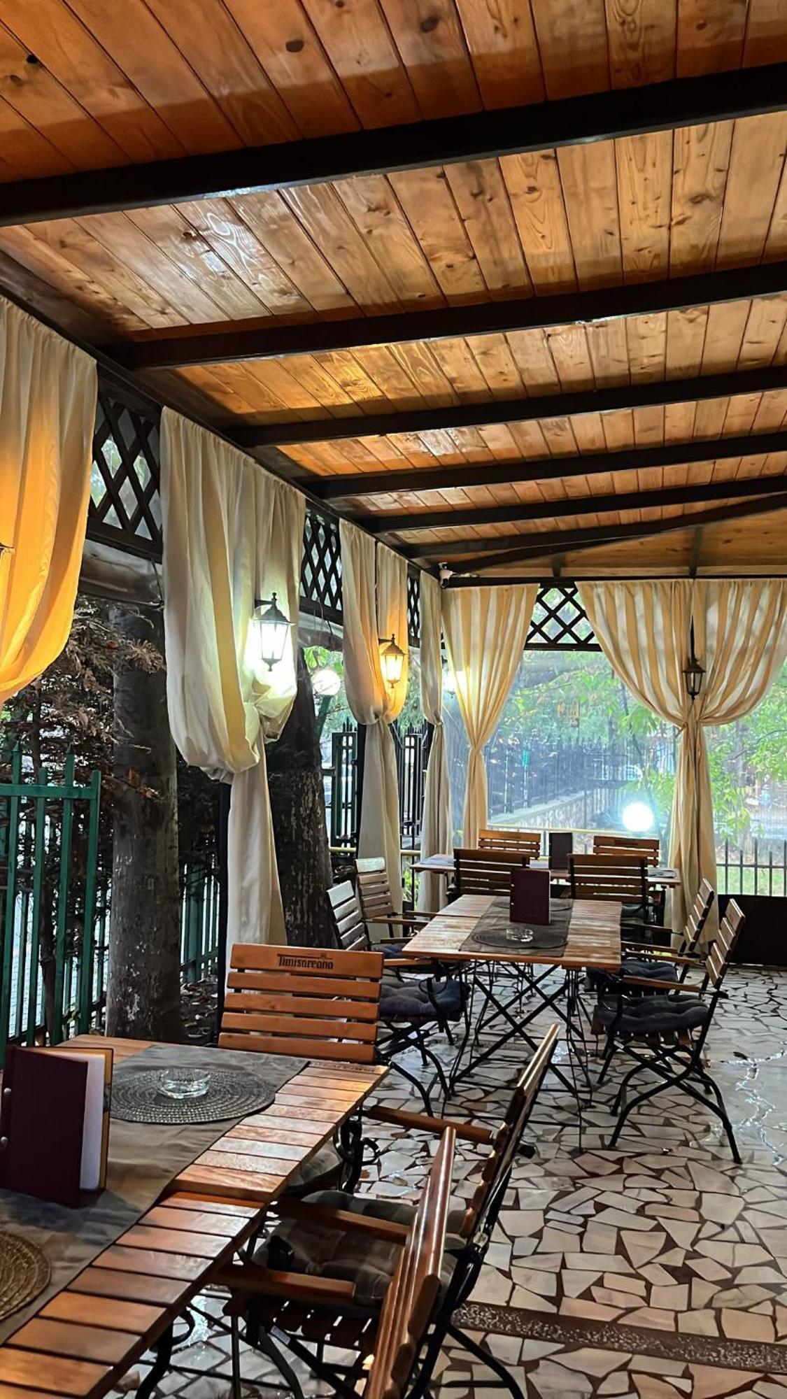 Pensiune Restaurant Arconi Năvodari Eksteriør billede
